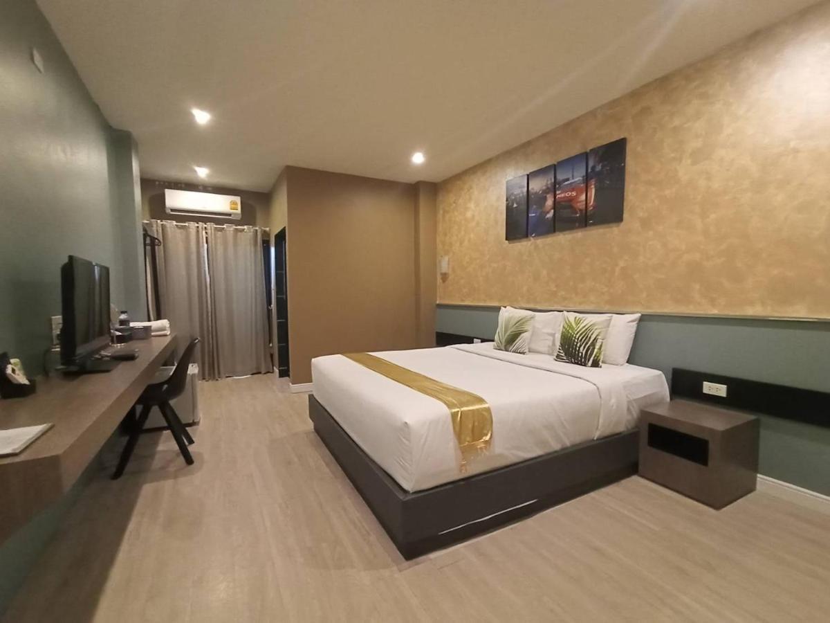 The S Design Hotel Buriram Bagian luar foto