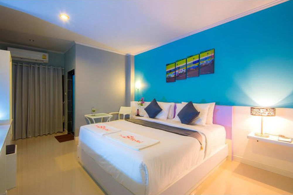 The S Design Hotel Buriram Bagian luar foto